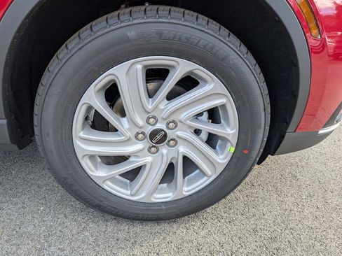 New 2026 Lincoln Corsair Premiere AWD/4WD image 3