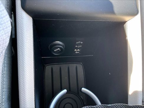 Used 2018 BMW i3 s image 15