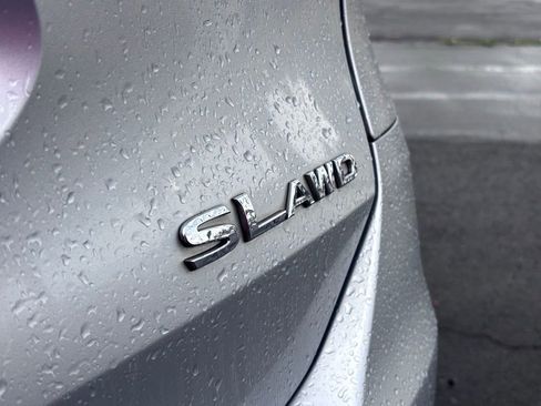 Used 2016 Nissan Rogue SL image 9