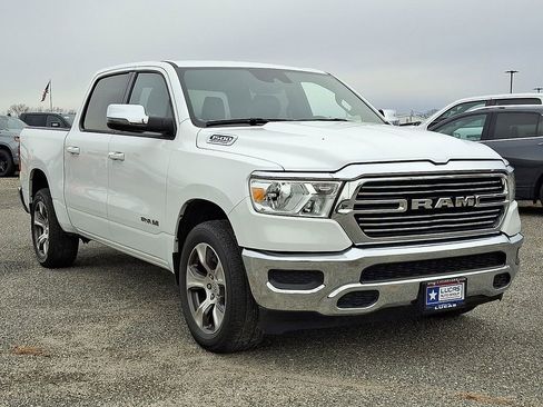 Used 2024 RAM 1500 Laramie image 2