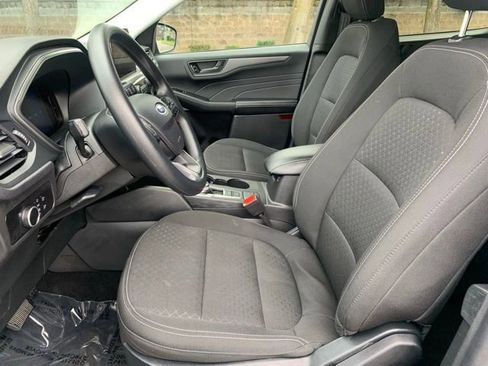 Certified 2025 Ford Escape Active AWD/4WD image 12