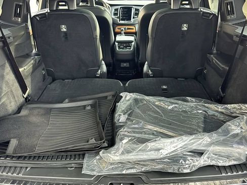 Used 2021 Volvo XC90 T6 Momentum w/ Protection Package Premier AWD/4WD image 30