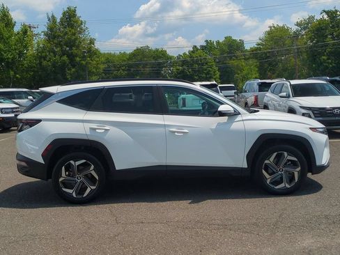 Certified 2024 Hyundai Tucson SEL w/ Convenience Package AWD/4WD image 2