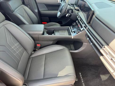 Certified 2025 Hyundai Santa Fe XRT AWD/4WD image 7