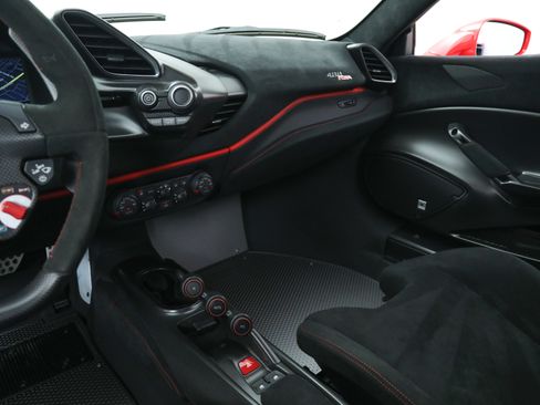 Certified 2020 Ferrari 488 Pista Coupe RWD image 36