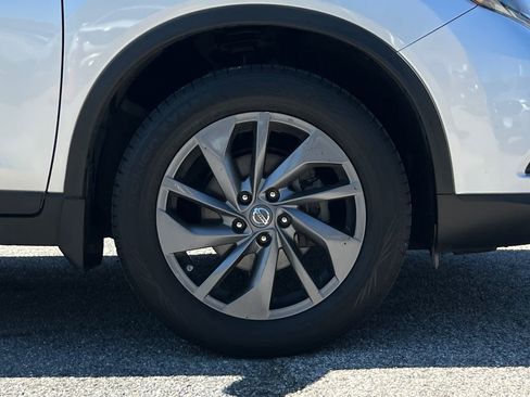 Used 2016 Nissan Rogue SL AWD/4WD image 8