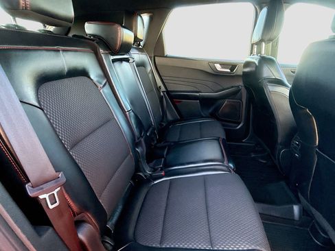 Used 2023 Ford Escape ST-Line w/ Tech Pack #1 image 30