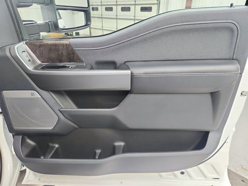 New 2026 Ford F250 Lariat image 41