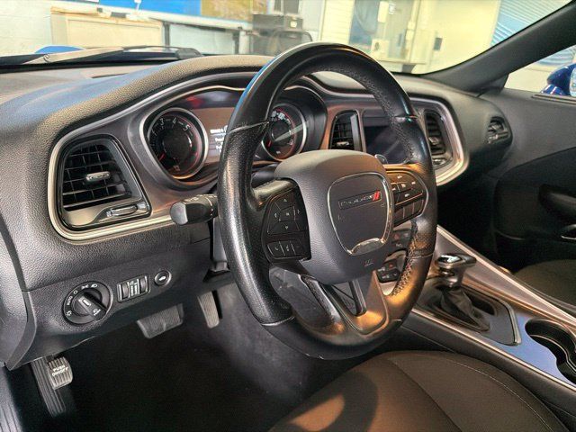 Used 2020 Dodge Challenger R/T RWD image 17