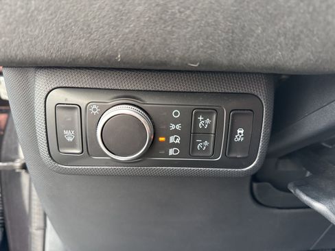 Used 2022 Ford Mustang Mach-E GT image 21