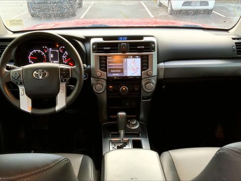 Used 2021 Toyota 4Runner SR5 Premium image 14