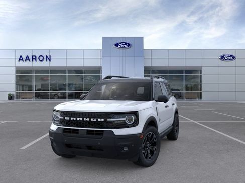 New 2026 Ford Bronco Sport Outer Banks w/ Outer Banks Tech Package+ AWD/4WD image 2
