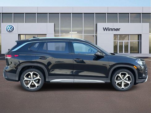 New 2026 Volkswagen Tiguan SE image 6