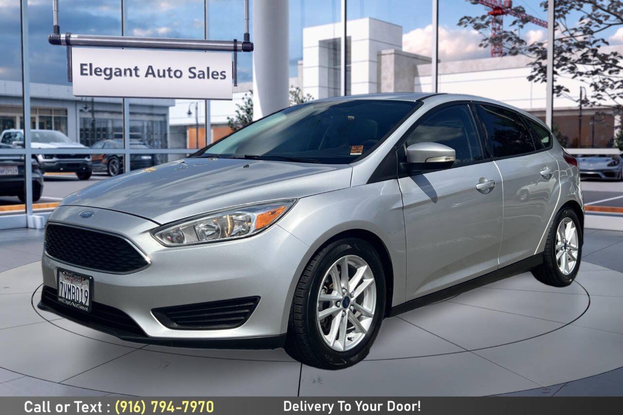 Used 2016 Ford Focus SE FWD image 9