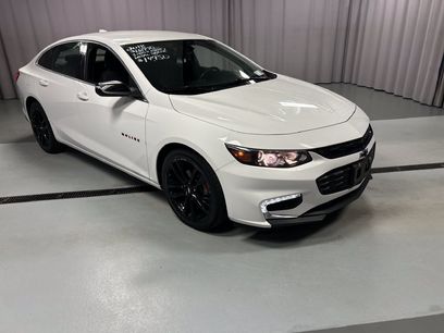 Used 2018 Chevrolet Malibu LT w/ Redline Edition