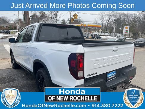 Used 2026 Honda Ridgeline Black Edition image 3