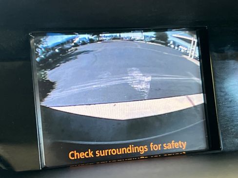 Used 2014 Toyota Sienna XLE FWD image 22