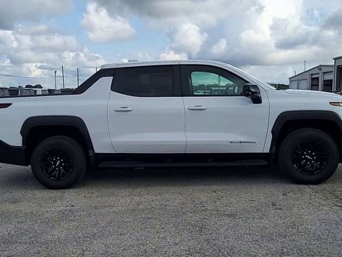 New 2024 Chevrolet Silverado EV W/T image 9