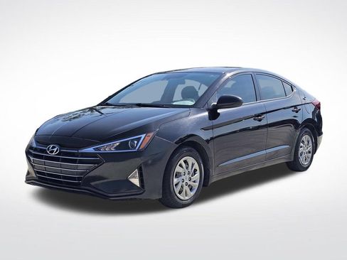 Used 2020 Hyundai Elantra SE FWD image 3