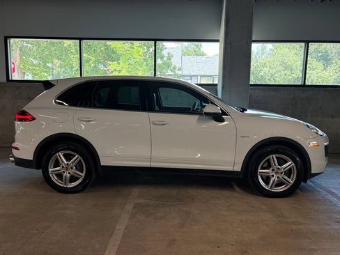 Used 2015 Porsche Cayenne Diesel AWD/4WD image 7