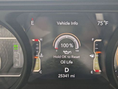 Used 2024 Jeep Wrangler Unlimited Rubicon 392 image 36