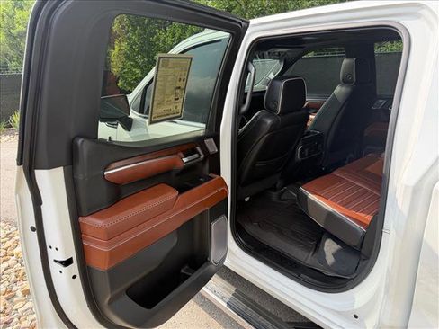 Used 2023 GMC Sierra 1500 Denali Ultimate AWD/4WD image 18