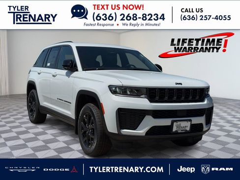 New 2026 Jeep Grand Cherokee Altitude AWD/4WD image 1