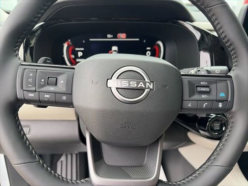 New 2026 Nissan Pathfinder SL image 13