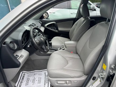 Used 2010 Toyota RAV4 Limited AWD/4WD image 36