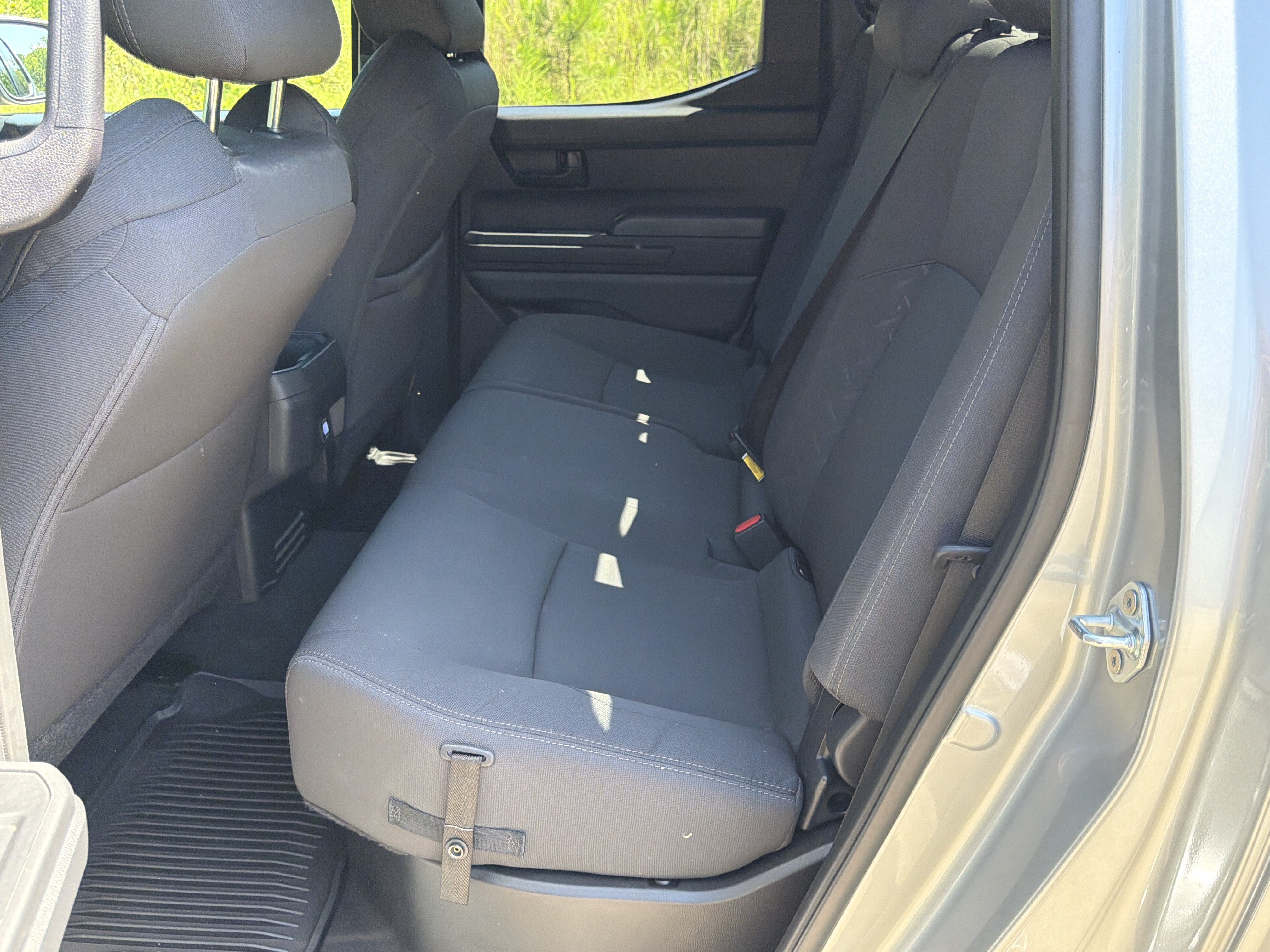 Used 2024 Toyota Tacoma SR5 AWD/4WD image 20
