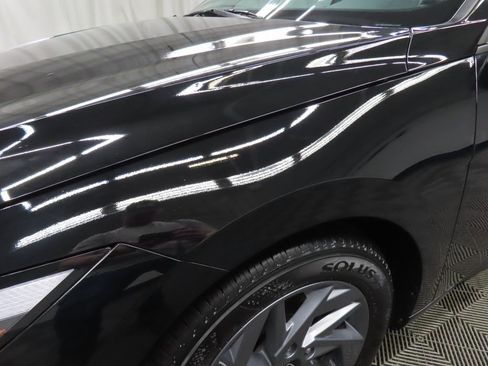 Used 2024 Hyundai Elantra SEL FWD image 41