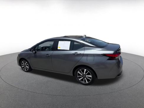 Used 2025 Nissan Versa SV FWD image 10