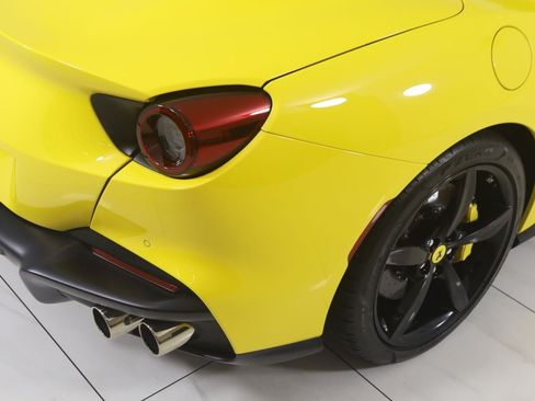 Used 2022 Ferrari Portofino M RWD image 80
