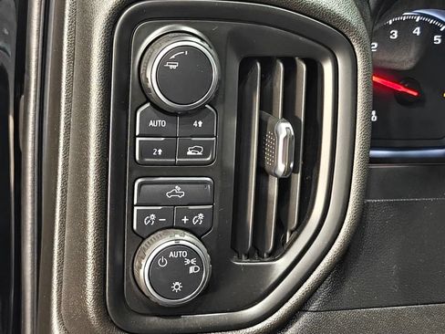 Used 2021 Chevrolet Silverado 1500 Custom AWD/4WD image 10