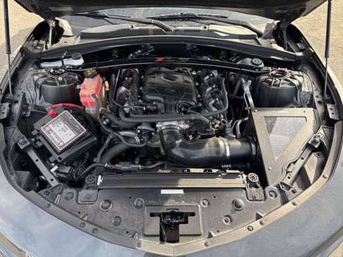 Used 2017 Chevrolet Camaro SS image 30