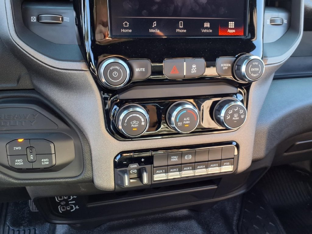 New 2027 RAM 5500 Tradesman AWD/4WD image 9