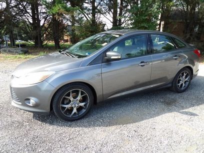 Used 2014 Ford Focus SE w/ Equipment Group 201A
