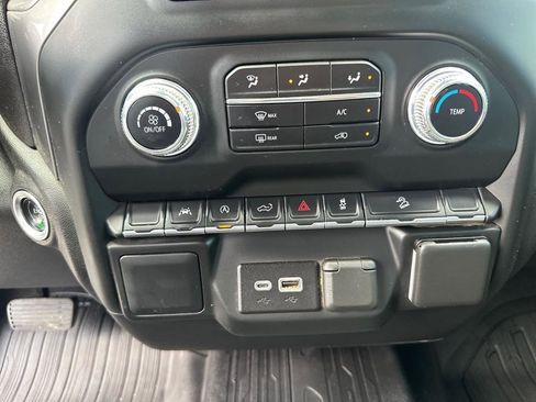 Used 2024 GMC Sierra 1500 Pro w/ Pro Value Package image 40