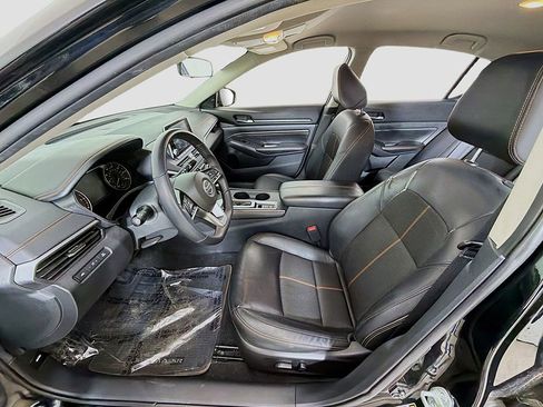 Used 2021 Nissan Altima 2.5 SR image 17