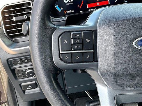 Used 2022 Ford F150 Lariat w/ Trailer Tow Package image 18