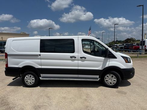 Used 2024 Ford Transit 250 Low Roof w/ Exterior Upgrade Package RWD image 16