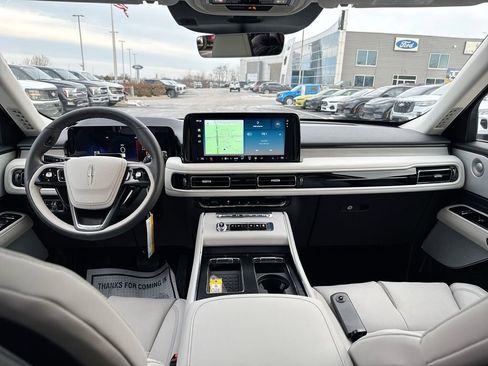 New 2026 Lincoln Aviator Reserve image 10