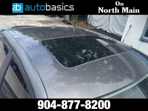Used 2015 Dodge Charger SE w/ Power Sunroof Group RWD image 10