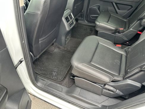 Used 2021 Volkswagen Atlas SE w/ Panoramic Sunroof Package FWD image 49