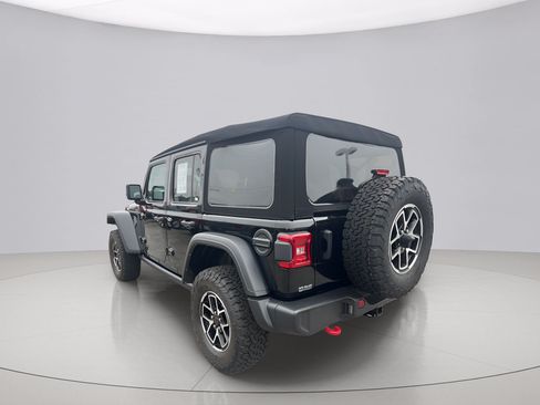 Used 2024 Jeep Wrangler Unlimited Rubicon AWD/4WD image 5