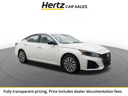 Used 2025 Nissan Altima 2.5 SV