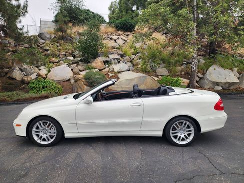 Used 2009 Mercedes-Benz CLK 350 Cabriolet image 5