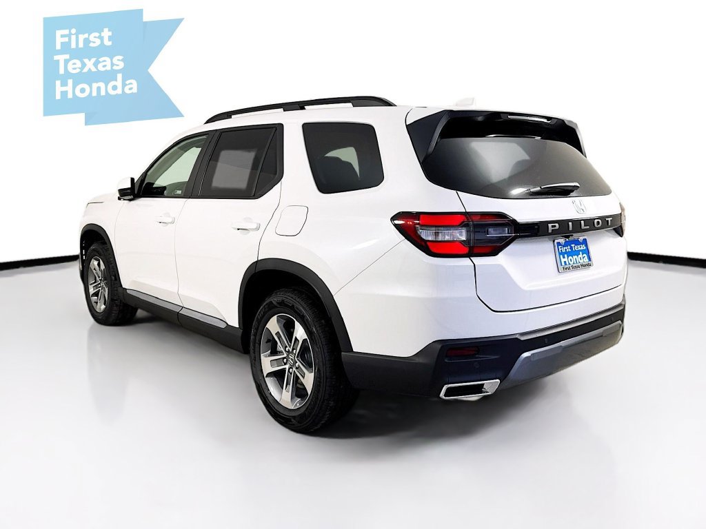 New 2026 Honda Pilot EX-L image 5