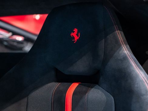 Certified 2019 Ferrari 488 Pista Coupe image 6