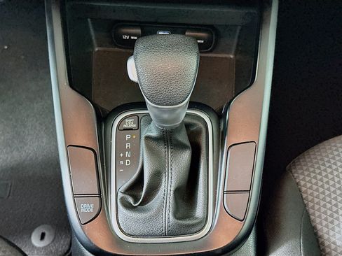 Used 2025 Kia Soul LX w/ LX Technology Package image 23